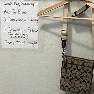 💖Winner of Coach Bag giveaway💖